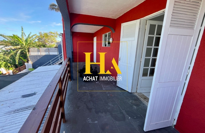 Vente Immeuble 347.1m² 16 pièces Saint-Pierre