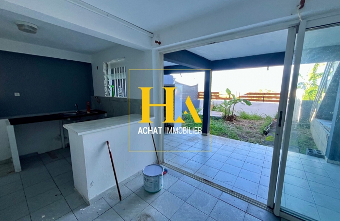 Vente Immeuble 347.1m² 16 pièces Saint-Pierre
