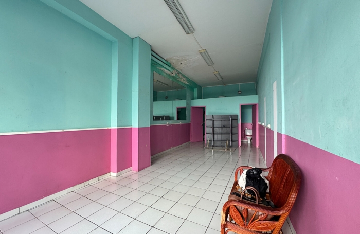 Location Local commercial 38m² Saint Denis