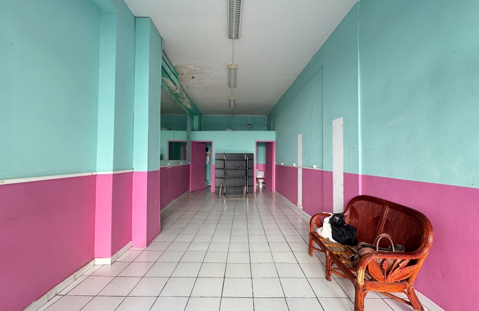 Location Local commercial 38m² Saint Denis