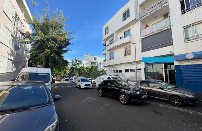 Location Local commercial 38m² Saint Denis