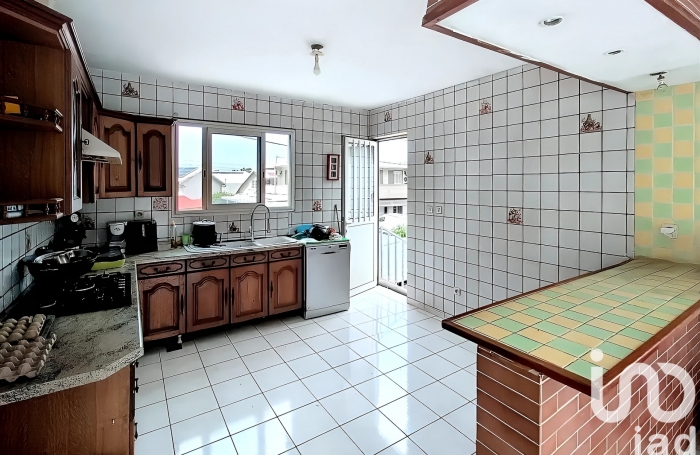 Vente Maison 175m&sup2; 8 pi&#232;ces Ravine des Cabris