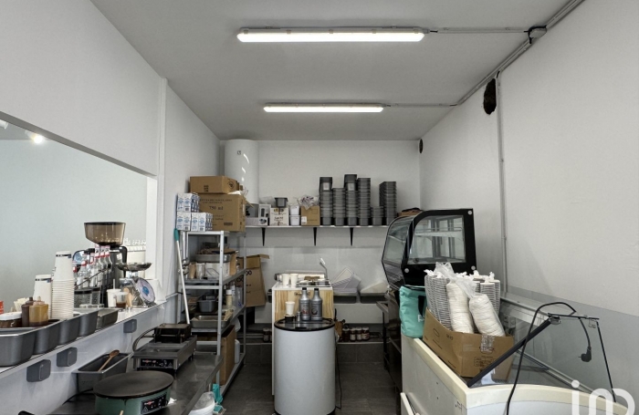 Vente Local commercial 71m&sup2; Saint Denis