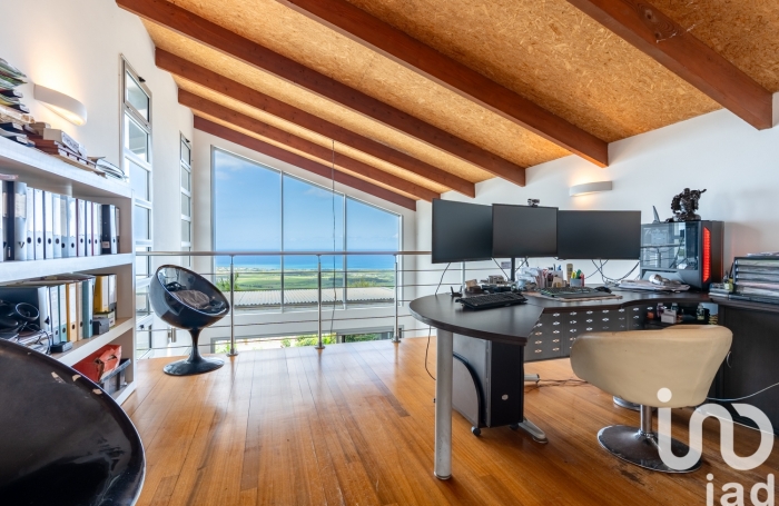 Vente Maison 274m&sup2; 8 pi&#232;ces Etang-Sale