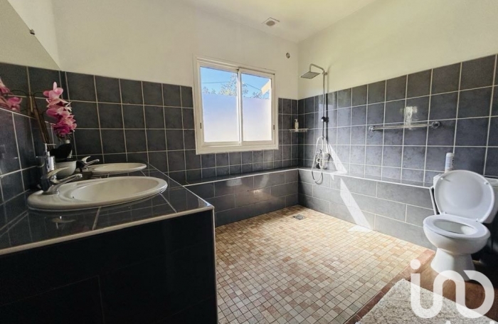 Vente Maison 238m&sup2; 13 pi&#232;ces Plaine des Cafres