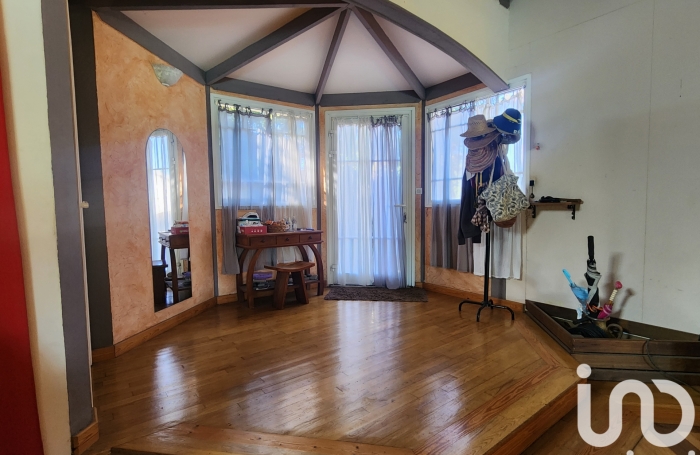 Vente Maison 140m&sup2; 6 pi&#232;ces Saint Gilles Les Hauts