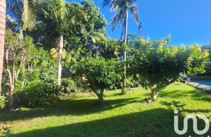 Vente Maison 140m&sup2; 6 pi&#232;ces Saint Gilles Les Hauts