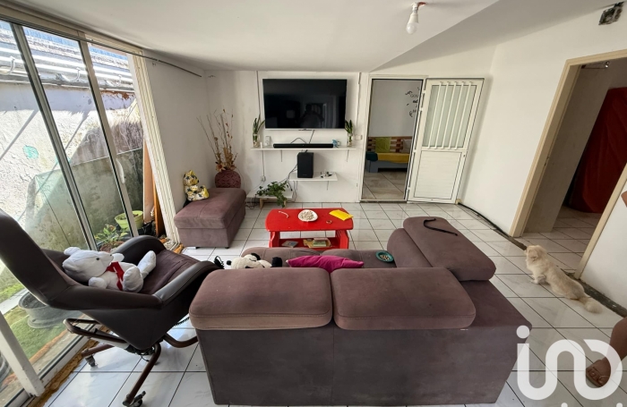 Vente Maison 122m&sup2; 6 pi&#232;ces Saint Philippe