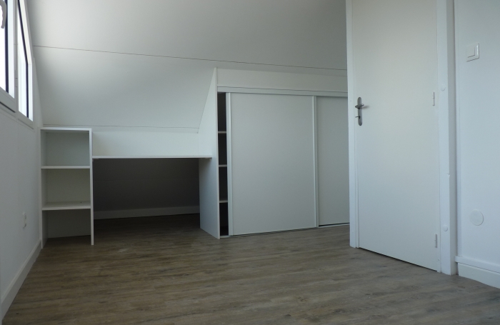 LNA loue en exclusivité : Splendide villa Bourbon Bois à Ruisseau blanc