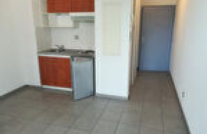 Location Appartement 22m² 1 pièce Sainte Clotilde