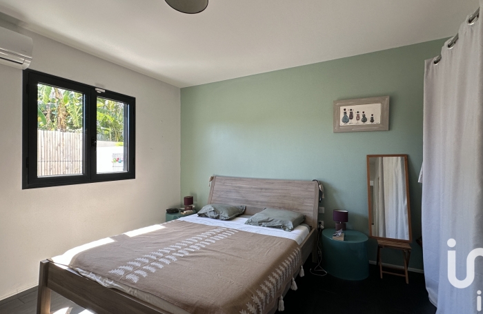 Vente Divers 143m&sup2; 6 pi&#232;ces Saint-Pierre