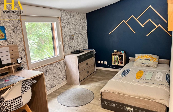 Vente Maison 130m² 4 pièces Etang-Sale