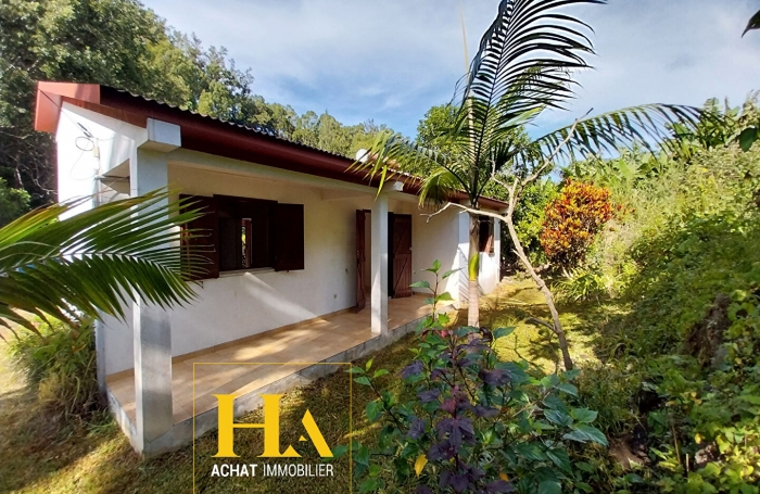 Vente Maison 63.89m² 6 pièces Salazie