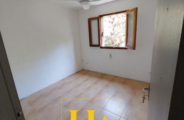 Vente Maison 63.89m² 6 pièces Salazie