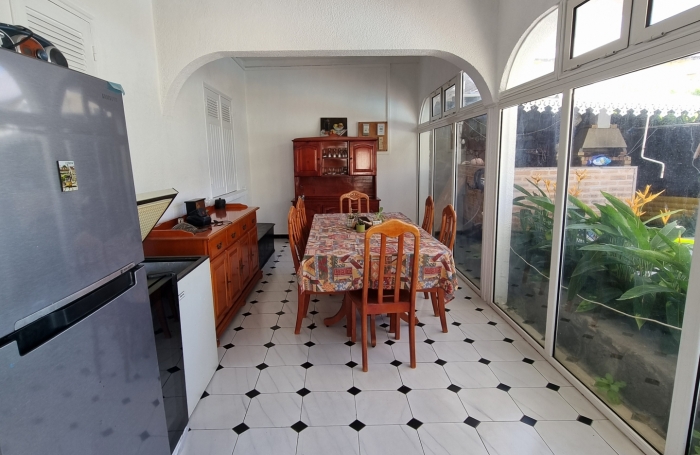 Vente Maison 172m&sup2; 6 pi&#232;ces Ravine des Cabris