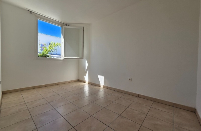 Vente Appartement 52m&sup2; 3 pi&#232;ces Saint Paul