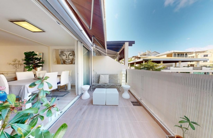 Vente Appartement 67m&sup2; 3 pi&#232;ces Saint Gilles les Bains