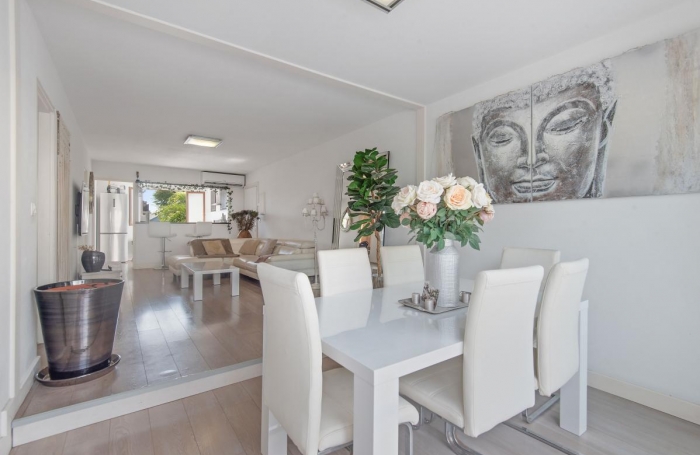 Vente Appartement 67m&sup2; 3 pi&#232;ces Saint Gilles les Bains