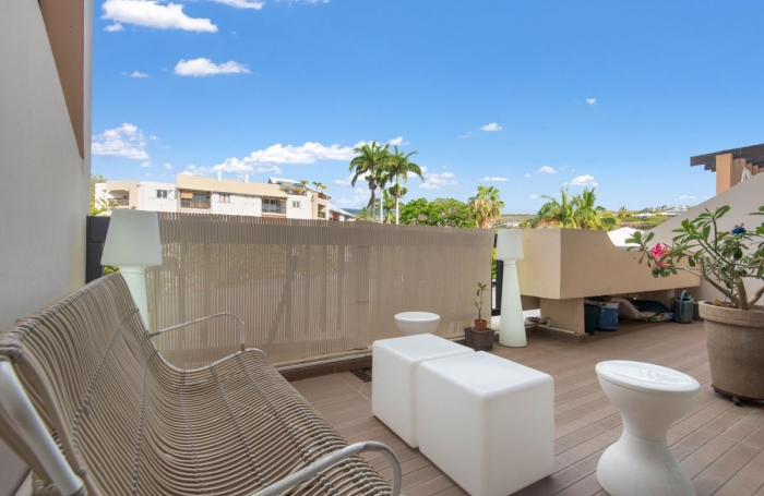 Vente Appartement 67m&sup2; 3 pi&#232;ces Saint Gilles les Bains