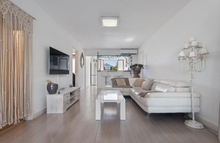 Vente Appartement 67m&sup2; 3 pi&#232;ces Saint Gilles les Bains