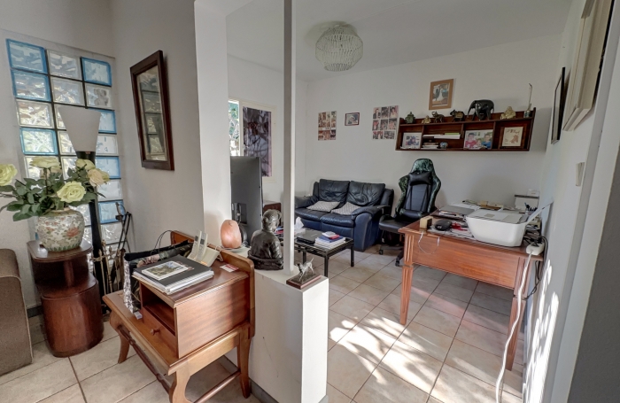 BEL EMPLACEMENT VILLA  F6+T2