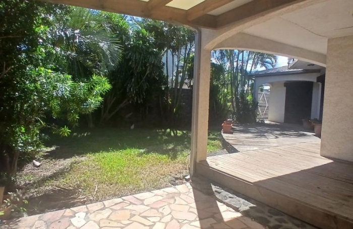 Vente Maison 150m&sup2; 4 pi&#232;ces Ravine des Cabris