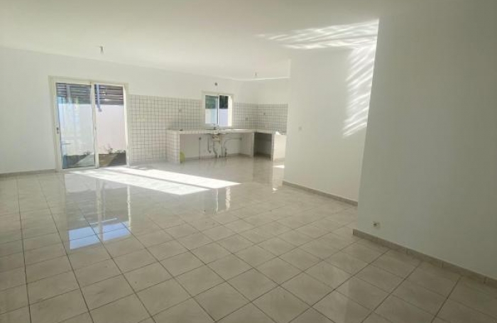 Vente Maison 90.11m&sup2; 4 pi&#232;ces Trois Bassins