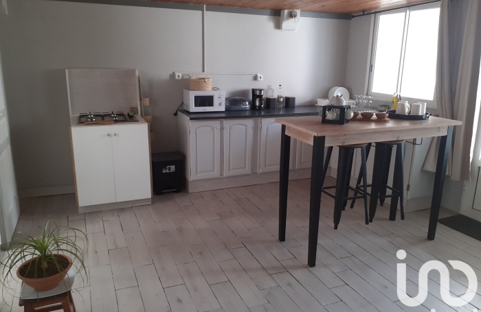 Vente Maison 260m&sup2; 9 pi&#232;ces Sainte Anne