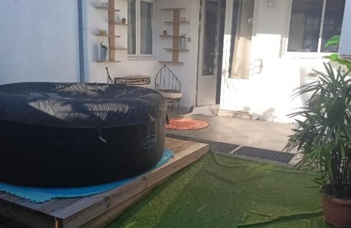 Vente Maison 260m&sup2; 9 pi&#232;ces Sainte Anne
