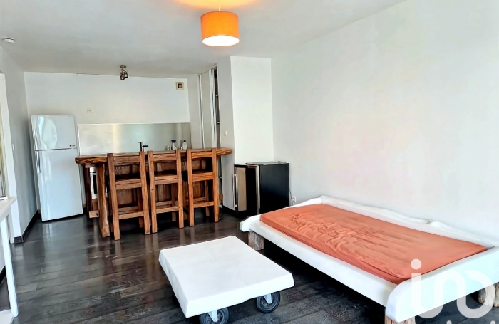 Vente Appartement 54m&sup2; 2 pi&#232;ces Saint Gilles les Bains