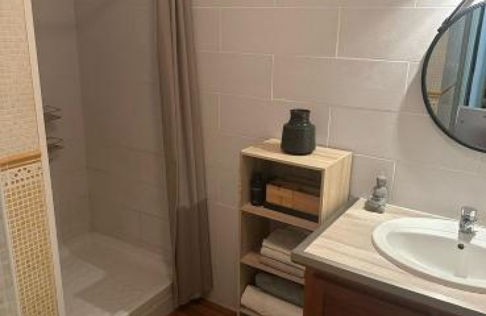 Location Appartement 44m&sup2; 2 pi&#232;ces Saint Gilles les Bains