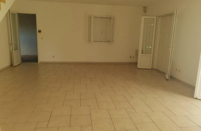 Location Maison 120m&sup2; 4 pi&#232;ces Saint André