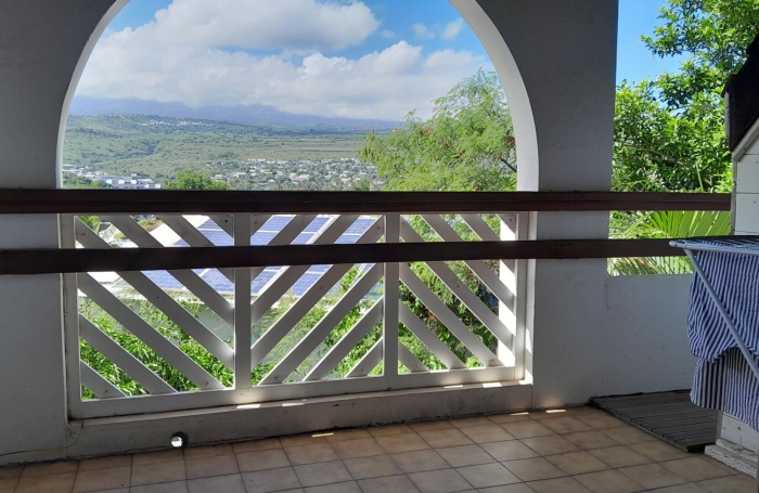 Location Appartement 74m² 3 pièces Saint Gilles les Bains