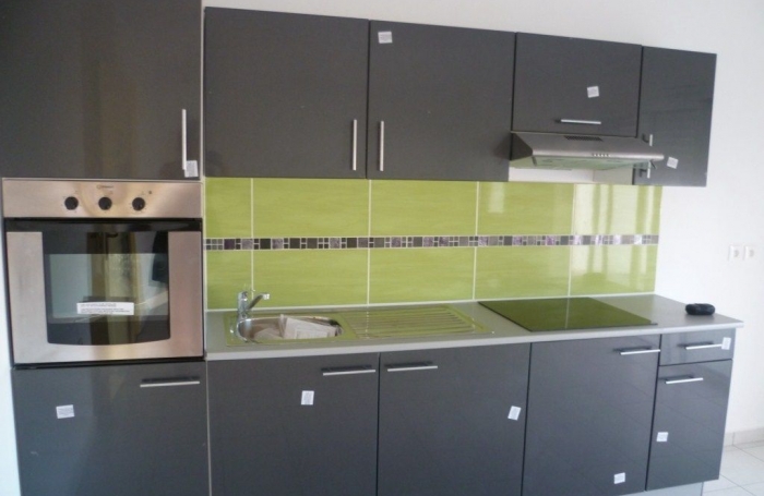 Location Maison 98m&sup2; 4 pi&#232;ces Saint-Pierre