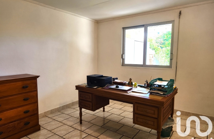 Vente Maison 140m&sup2; 5 pi&#232;ces Saint Paul