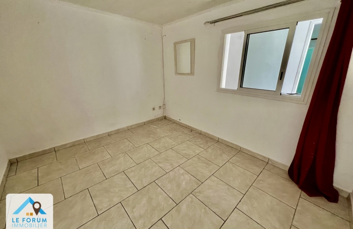 TAMPON 97430 - APPARTEMENT CONFORTABLE ET ENTRETENU -  AU CALME