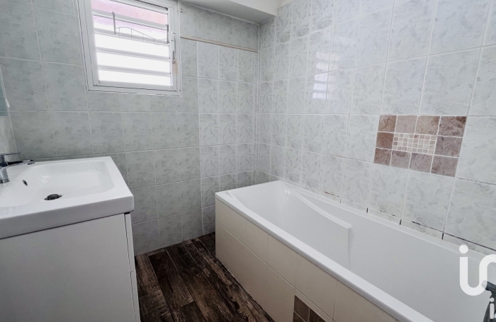 Vente Appartement 88m&sup2; 5 pi&#232;ces Saint André