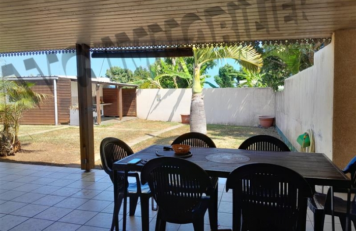 Location Maison 125m² 5 pièces Saint Gilles Les Hauts