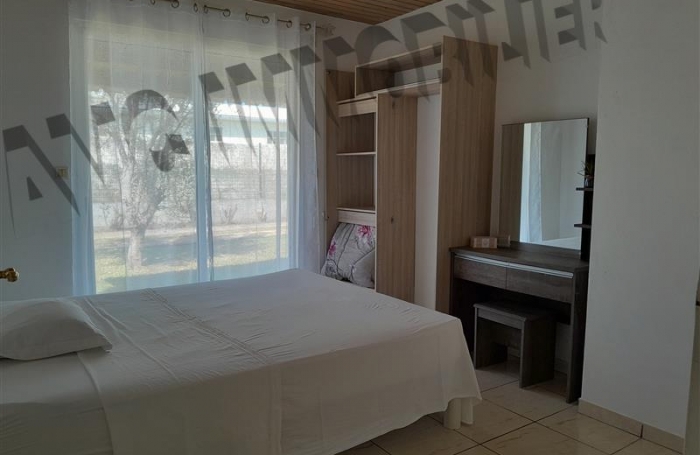 Location Maison 125m² 5 pièces Saint Gilles Les Hauts