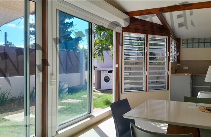 Location Maison 70m² 3 pièces Saint Gilles les Bains