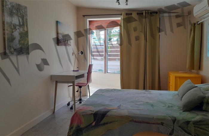 Location Maison 70m² 3 pièces Saint Gilles les Bains