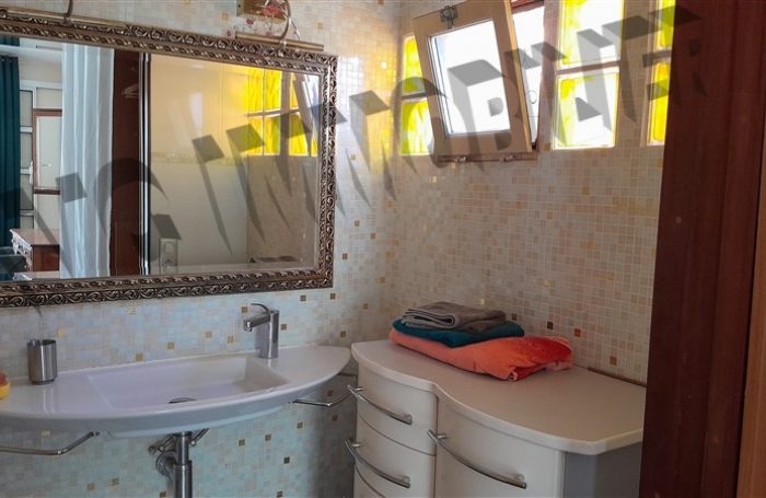 Location Maison 70m² 3 pièces Saint Gilles les Bains