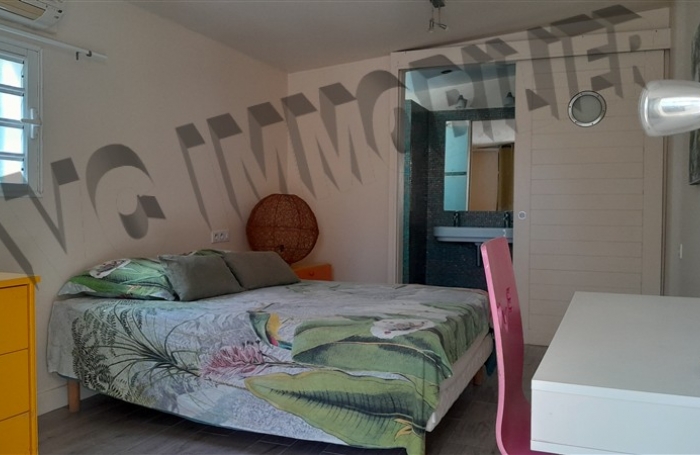 Location Maison 70m² 3 pièces Saint Gilles les Bains