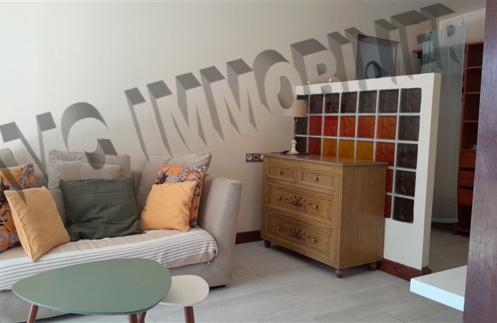 Location Maison 70m² 3 pièces Saint Gilles les Bains