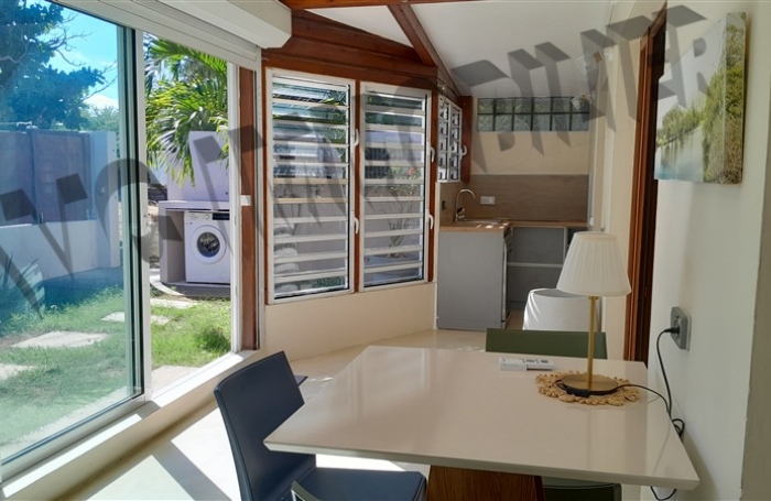 Location Maison 70m² 3 pièces Saint Gilles les Bains