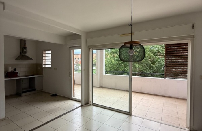 Vente Appartement 72m&sup2; 3 pi&#232;ces Saint Paul