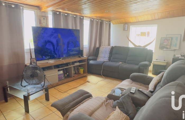 Vente Maison 120m&sup2; 5 pi&#232;ces Etang-Sale