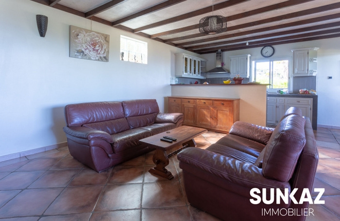 Location Appartement 100m² 4 pièces Saint-Pierre
