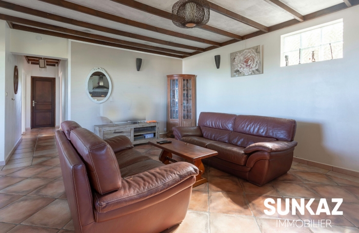 Location Appartement 100m² 4 pièces Saint-Pierre