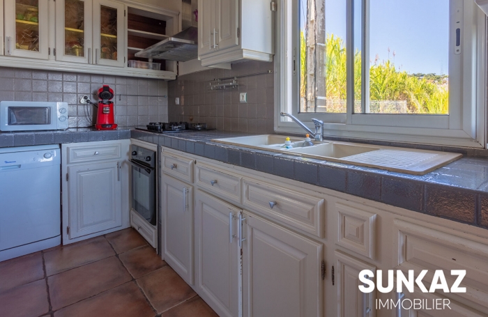 Location Appartement 100m² 4 pièces Saint-Pierre